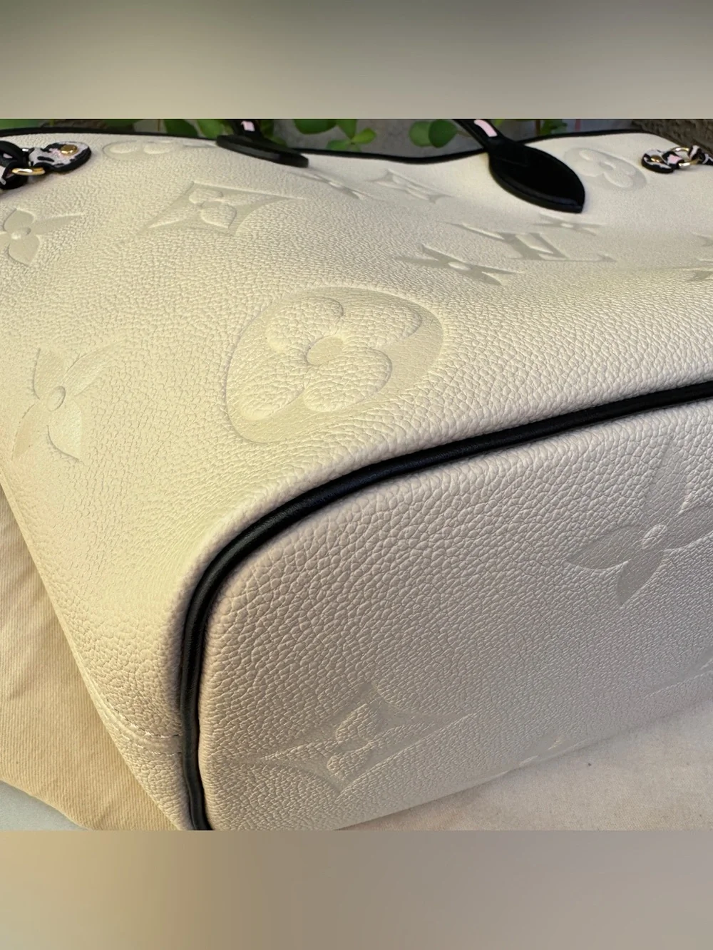 Louis Vuitton Wild at Heart Neverfull MM